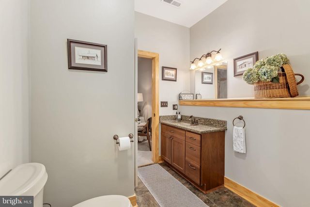 444 WOODLANDS HILL LN, Oakland, MD 21550