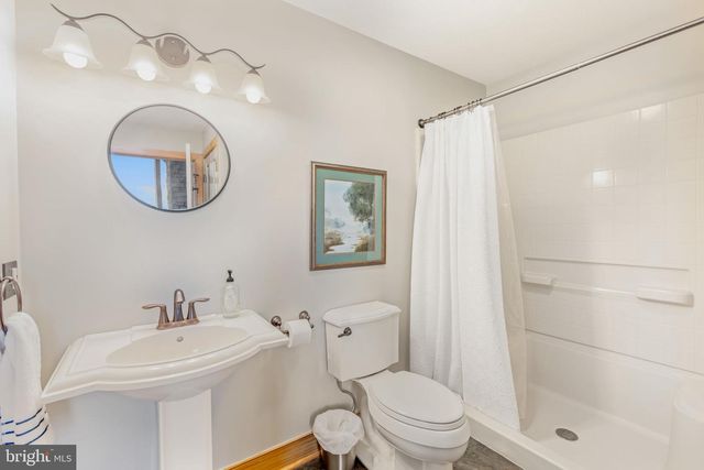 444 WOODLANDS HILL LN, Oakland, MD 21550