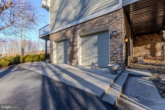 444 WOODLANDS HILL LN, Oakland, MD 21550