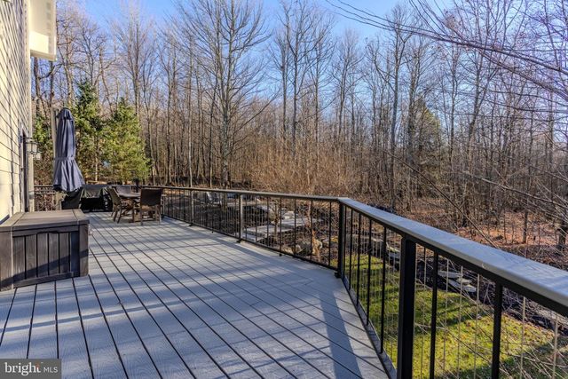 444 WOODLANDS HILL LN, Oakland, MD 21550