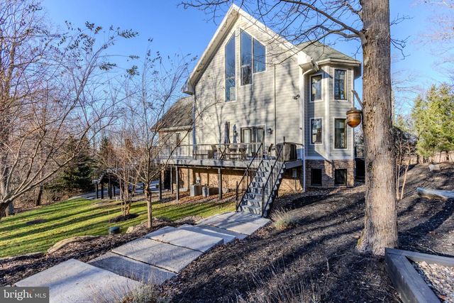 444 WOODLANDS HILL LN, Oakland, MD 21550