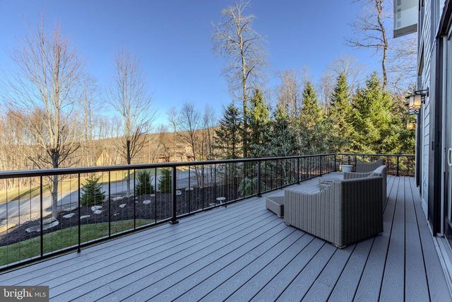 444 WOODLANDS HILL LN, Oakland, MD 21550