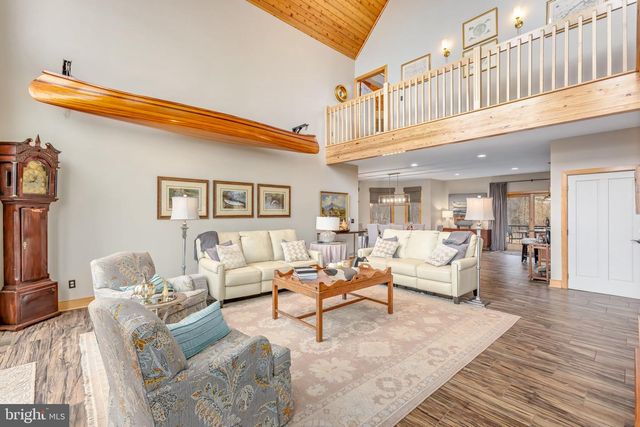 444 WOODLANDS HILL LN, Oakland, MD 21550