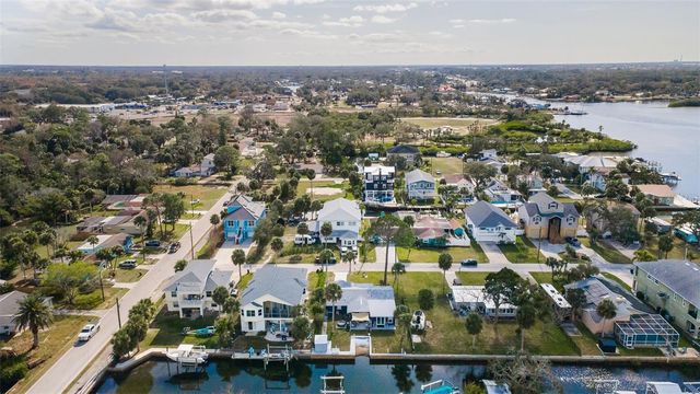 5433 BLUEPOINT DRIVE, Port Richey, FL 34668