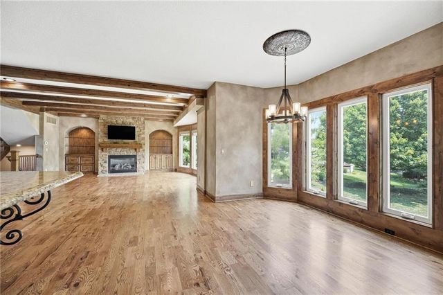 9415 N Kensington Avenue, Kansas City, MO 64156