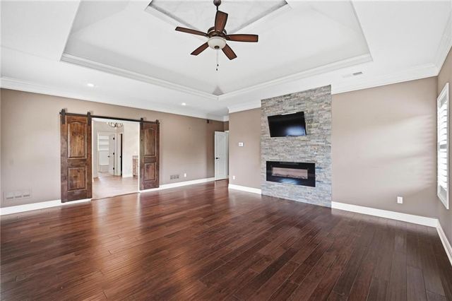 9415 N Kensington Avenue, Kansas City, MO 64156