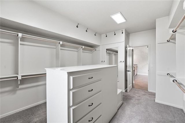 9415 N Kensington Avenue, Kansas City, MO 64156