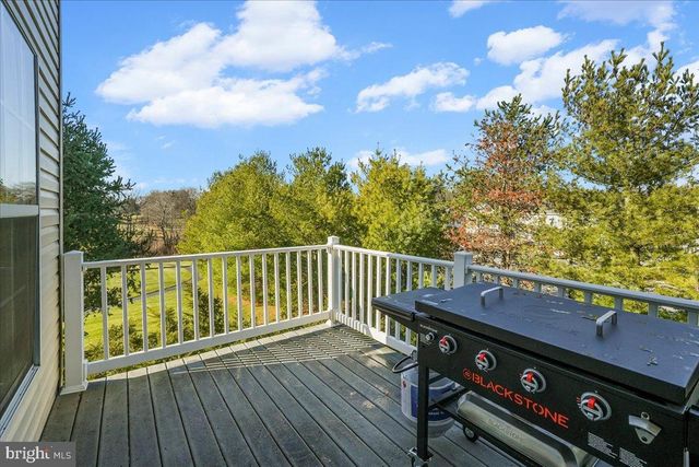 102 GREEN HILL RD, Parkesburg, PA 19365