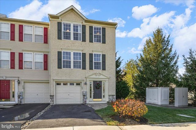 102 GREEN HILL RD, Parkesburg, PA 19365