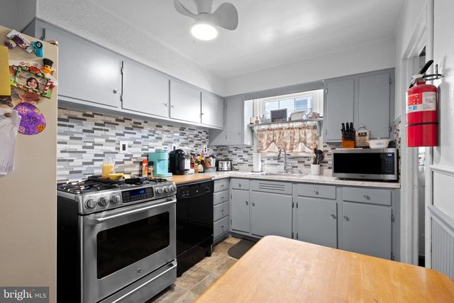 1185 LAWNTON AVE, West Deptford, NJ 08096