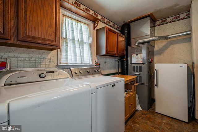 1185 LAWNTON AVE, West Deptford, NJ 08096
