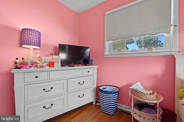 1185 LAWNTON AVE, West Deptford, NJ 08096