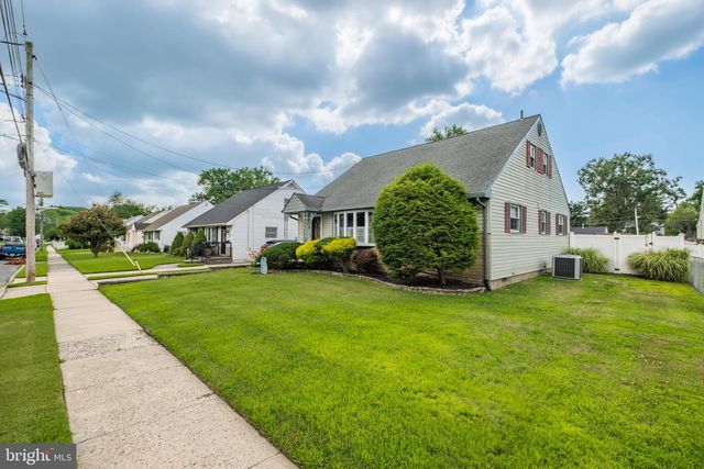 1185 LAWNTON AVE, West Deptford, NJ 08096