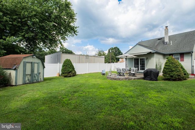 1185 LAWNTON AVE, West Deptford, NJ 08096