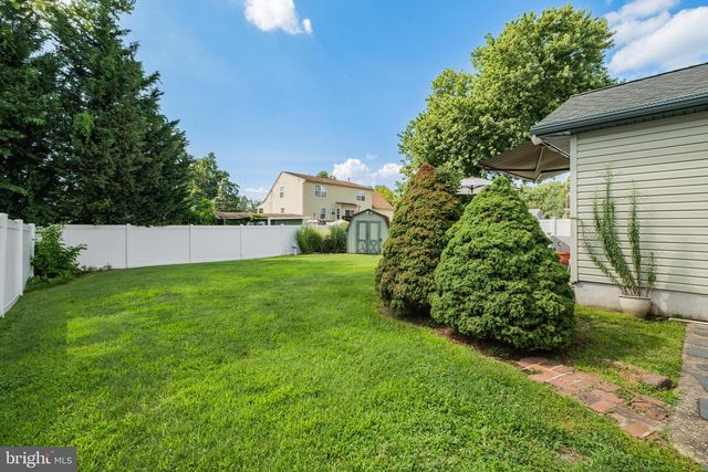 1185 LAWNTON AVE, West Deptford, NJ 08096
