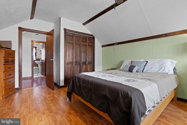 1185 LAWNTON AVE, West Deptford, NJ 08096