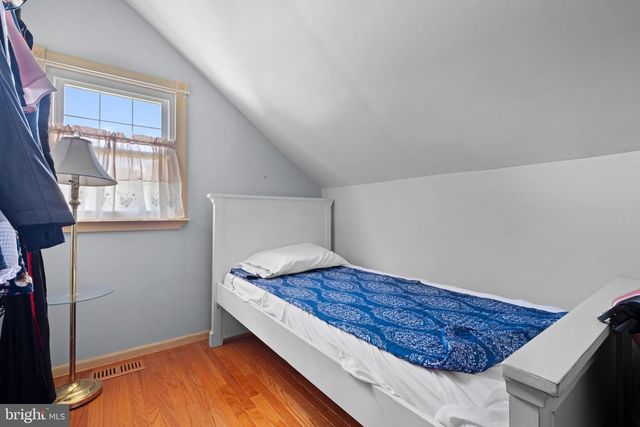 1185 LAWNTON AVE, West Deptford, NJ 08096