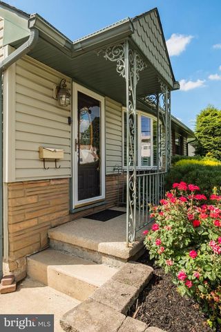 1185 LAWNTON AVE, West Deptford, NJ 08096