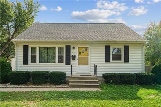 1875 Douglas Court, Marion, IA 52302