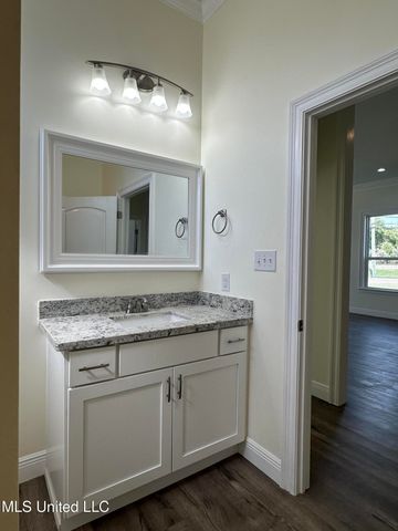 821 Central Avenue, Bay Saint Louis, MS 39520