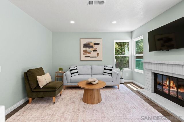 12666 Futura St., San Diego, CA 92130