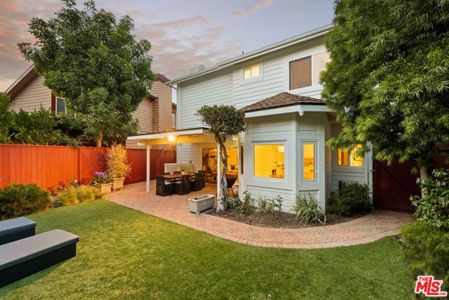 7827 Berger Avenue, Playa Del Rey (los Angeles), CA 90293