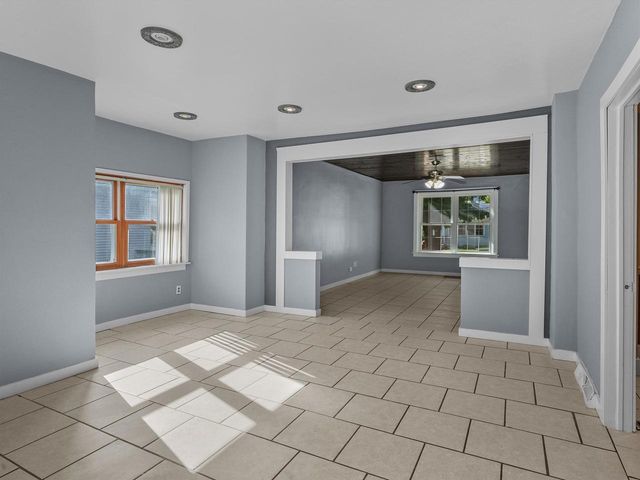 510 N MAPLE AVENUE, Green Bay, WI 54303