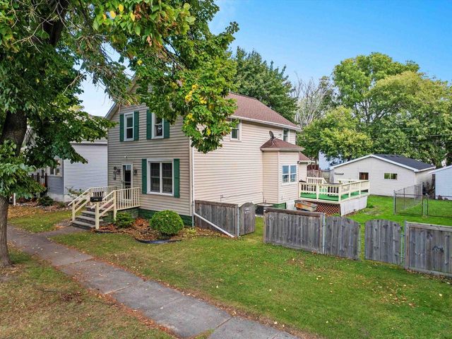 510 N MAPLE AVENUE, Green Bay, WI 54303