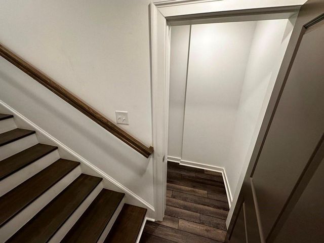 519 Burton Drive, Alpharetta, GA 30009