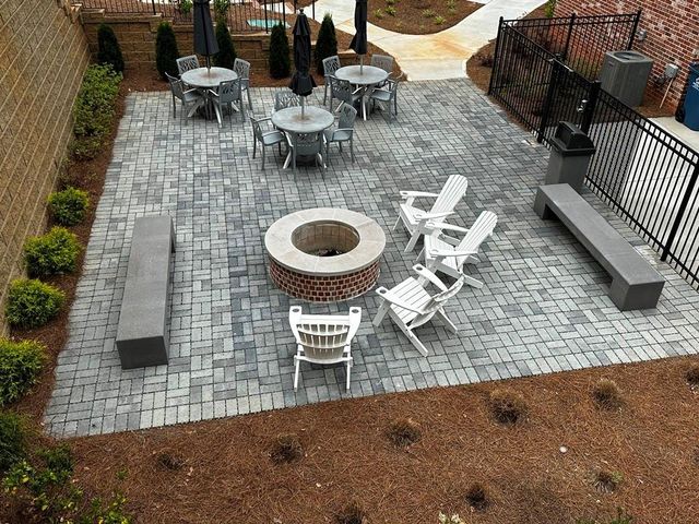 519 Burton Drive, Alpharetta, GA 30009