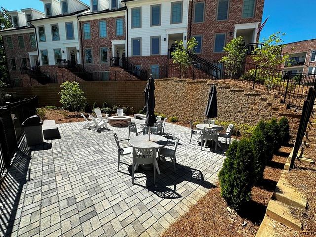 519 Burton Drive, Alpharetta, GA 30009