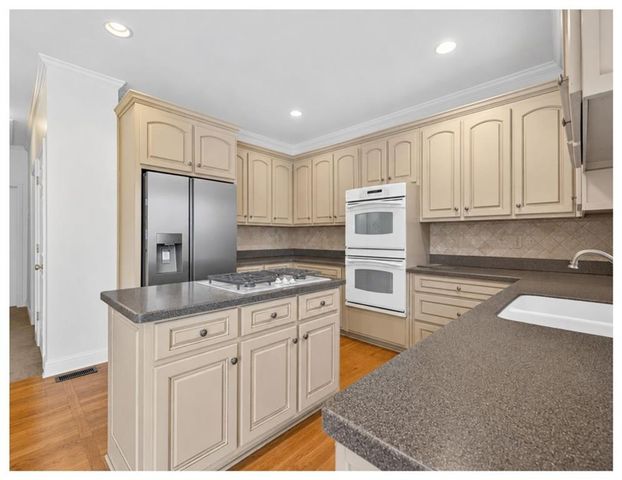 4605 Lakeview Lane, Gainesville, GA 30504