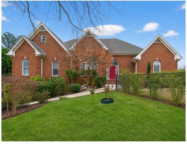 4605 Lakeview Lane, Gainesville, GA 30504