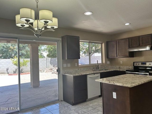 5368 W Topeka Drive, Glendale, AZ 85308