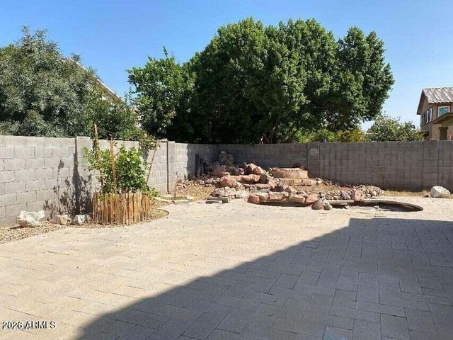 5368 W Topeka Drive, Glendale, AZ 85308