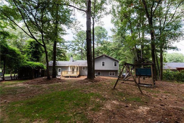 2340 Rockwell Drive, Buford, GA 30519
