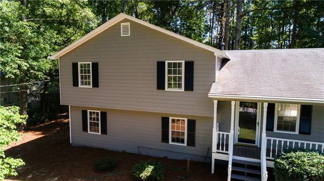 2340 Rockwell Drive, Buford, GA 30519