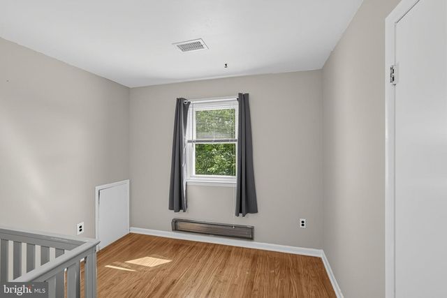 406 REESE ST, Folsom, PA 19033