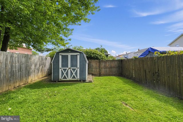406 REESE ST, Folsom, PA 19033
