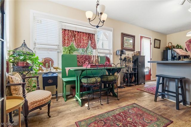 93 Longacre Lane, Chippewa Lake, OH 44215