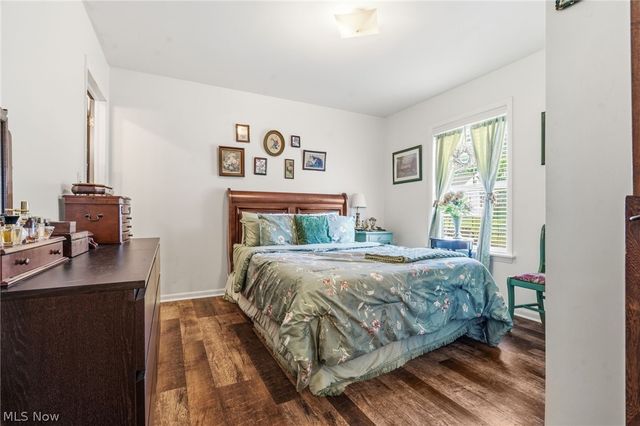 93 Longacre Lane, Chippewa Lake, OH 44215