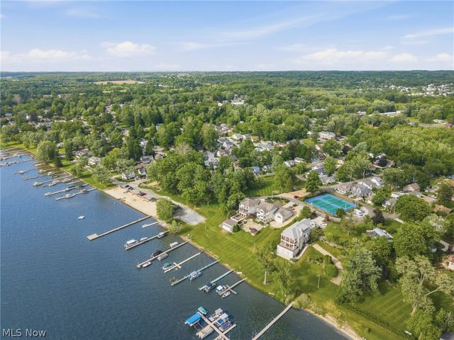 93 Longacre Lane, Chippewa Lake, OH 44215