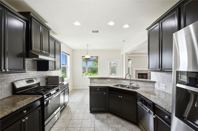 20203 Peralta Cliff Trail, Richmond, TX 77407