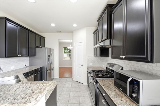 20203 Peralta Cliff Trail, Richmond, TX 77407