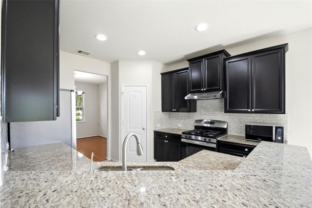 20203 Peralta Cliff Trail, Richmond, TX 77407