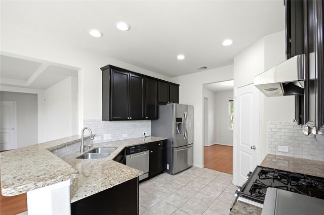 20203 Peralta Cliff Trail, Richmond, TX 77407