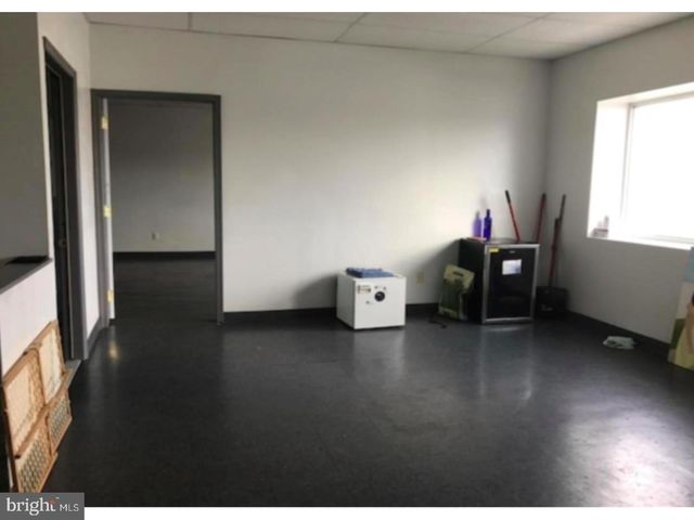 2520-22 N BROAD ST, Philadelphia, PA 19132