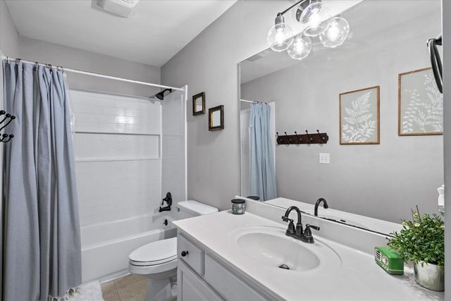 212 Courtney Circle, Rocky Face, GA 30740