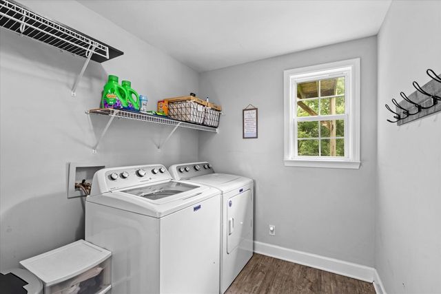 212 Courtney Circle, Rocky Face, GA 30740