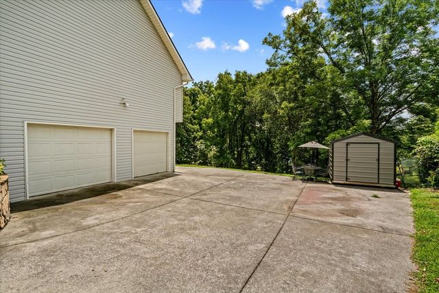 212 Courtney Circle, Rocky Face, GA 30740